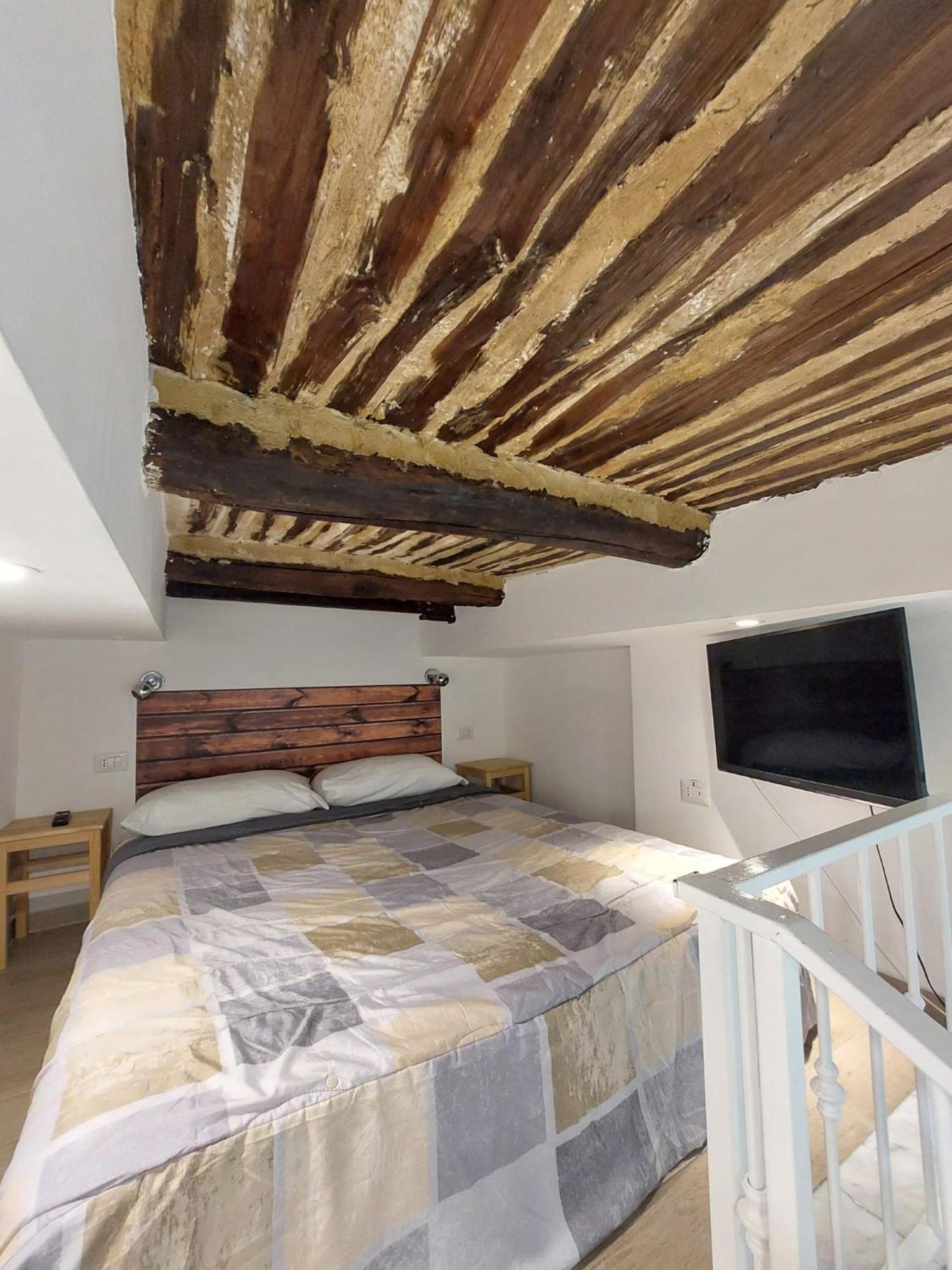 Wonders House Apartment Наполи Екстериор снимка